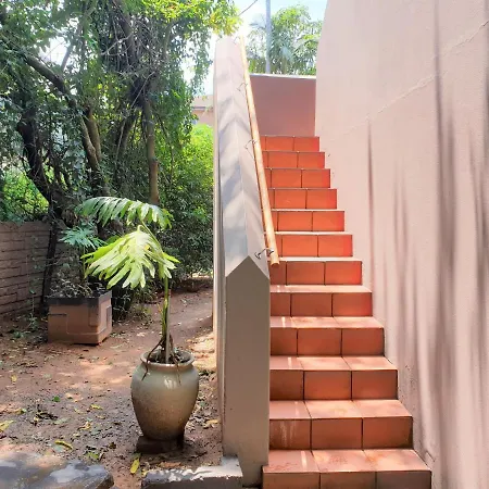 Upstairs Flat Sea Views Pet Friendly Apartment Ballito Exterior photo