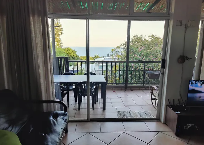 Upstairs Flat Sea Views Pet Friendly