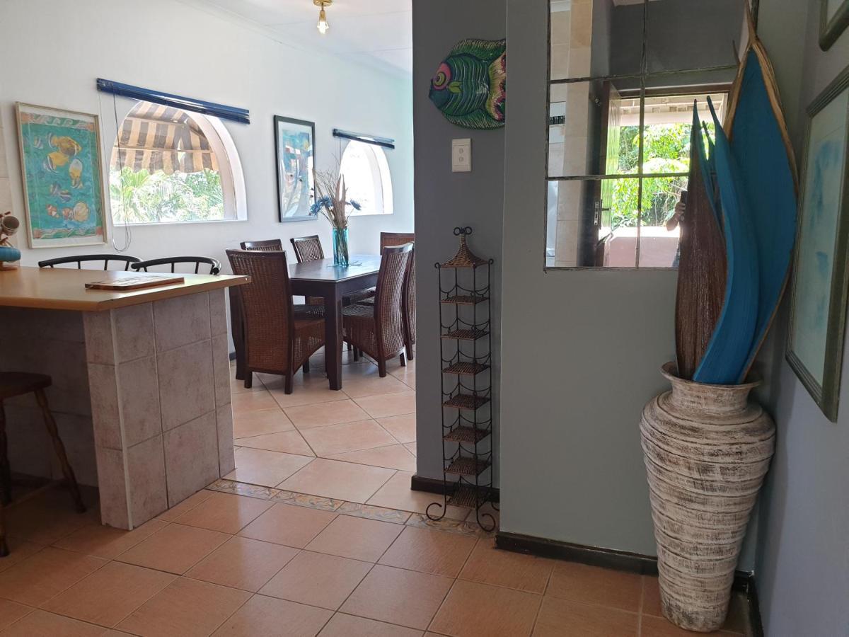 Upstairs Flat Sea Views Pet Friendly Apartment Ballito